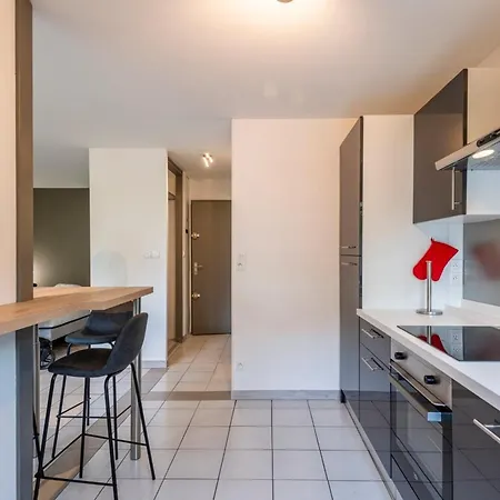 Apartamento Armand Furnished Flat *